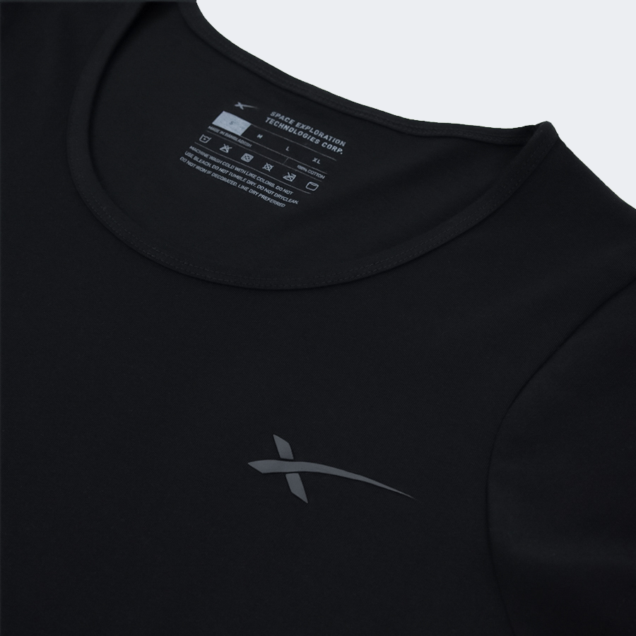 XTeeWomensBlackDetail_900x.png