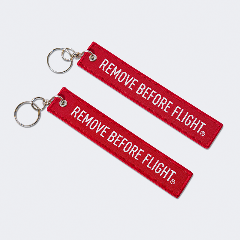 REMOVE BEFORE FLIGHT carabin key tag - EEROPLANE